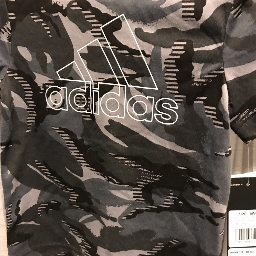ADIDAS BOY 18 M BLACK SHORT & TEE SET & BLUE ONE PIECE & GRAY PRINT ONE PIECE - Picture 6 of 13